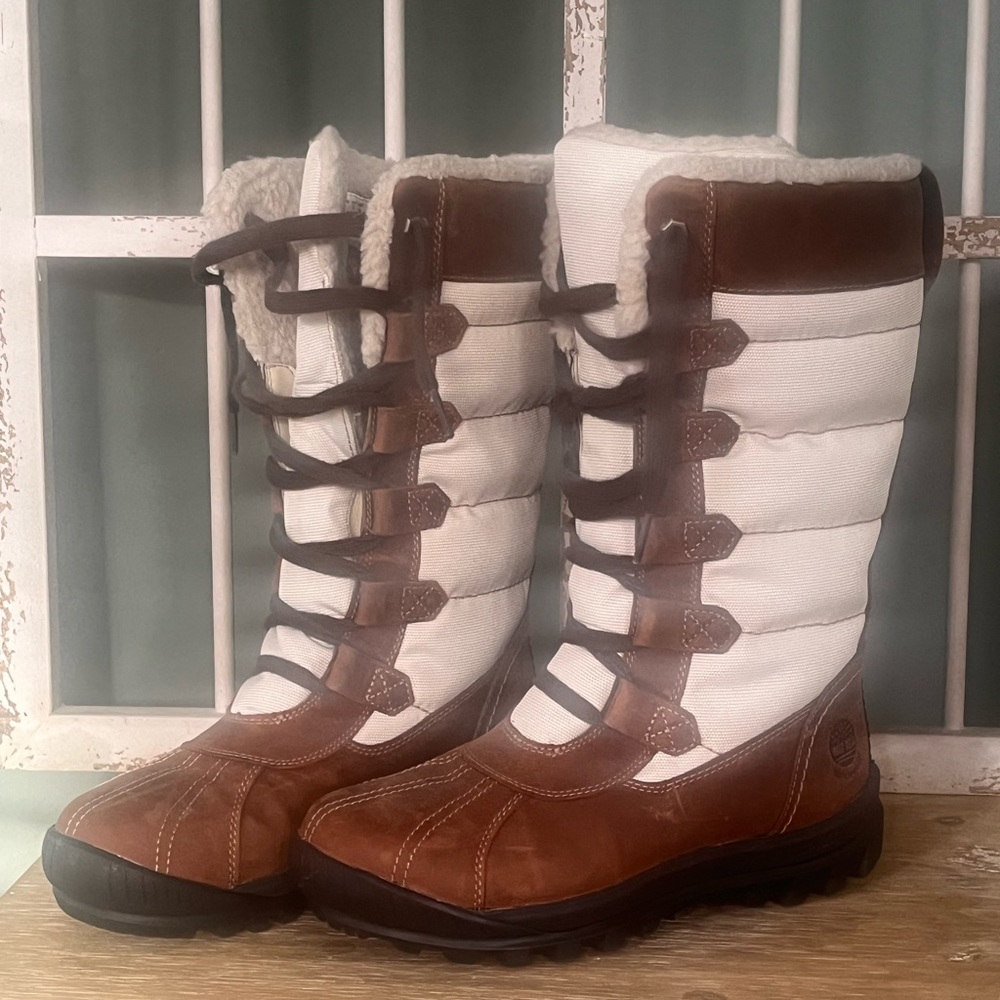 Timberland Mt Hayes Waterproof Boots - Picture 2 of 7